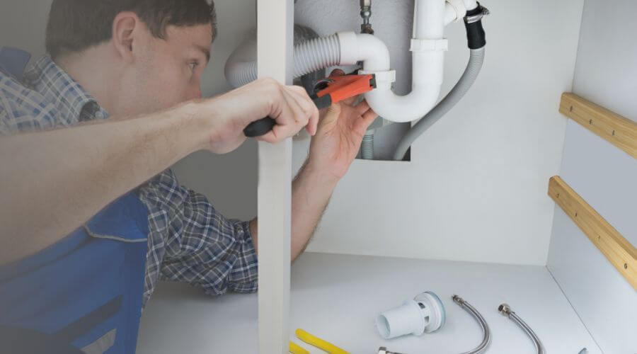 Local expert plumbing services in Petersburg, MI